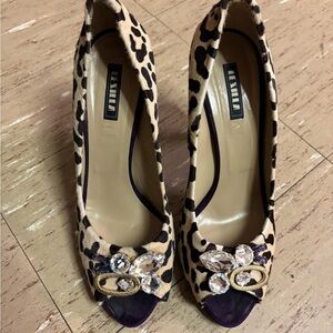 Vintage Le Silla Luxury Leopard Print Gemstone Peep Toe Heels Size 40